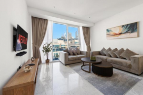 VayK - Modern 1 BD Apartment with Stunning City Views in Business Bay